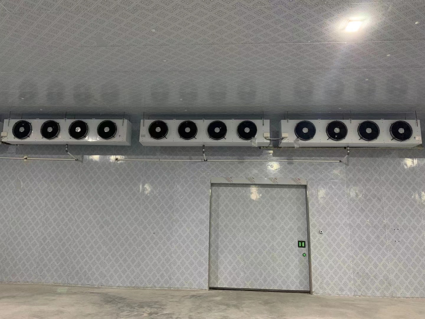 桐城冷豹力聚氨酯冷库板价格